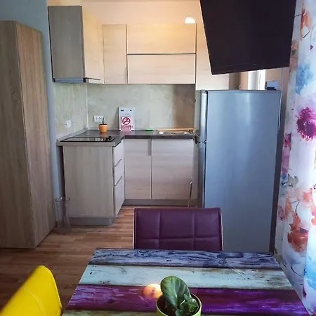 Rainbow Studio * Năvodari
